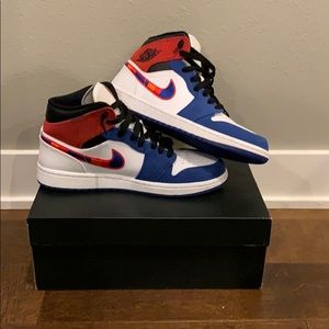 *SOLD ON EBAY* Jordan 1 Mid Multicolor Swoosh 7.5